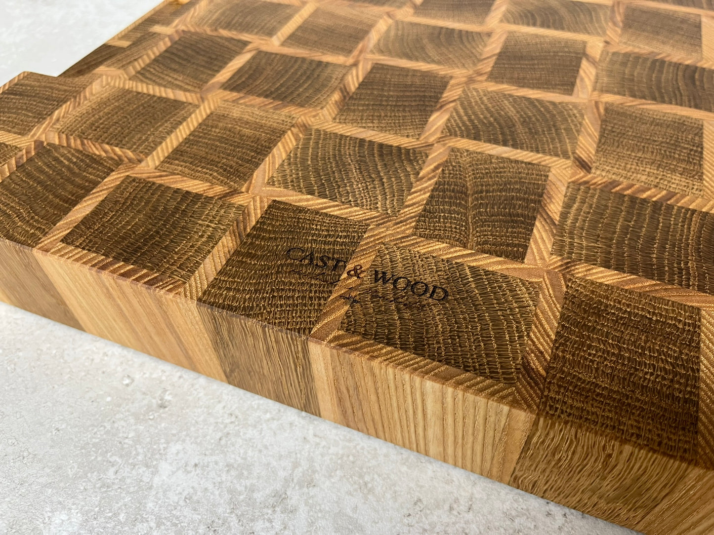 Cast and Wood handmade end grain premium wooden chopping board - Oak and Ash hardwood basketweave design