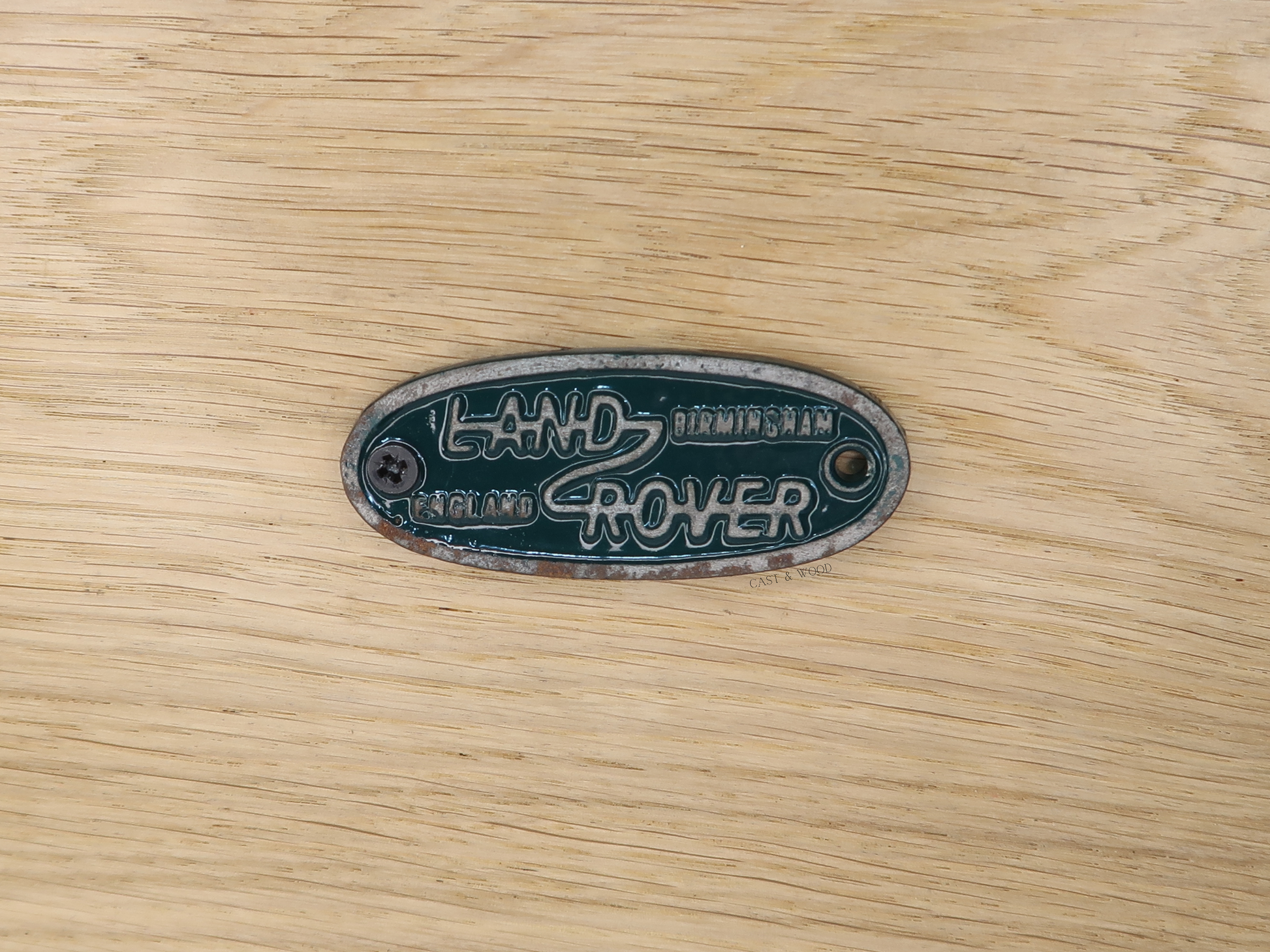 Green Land Rover Wall Plaque Sign Cast & Wood