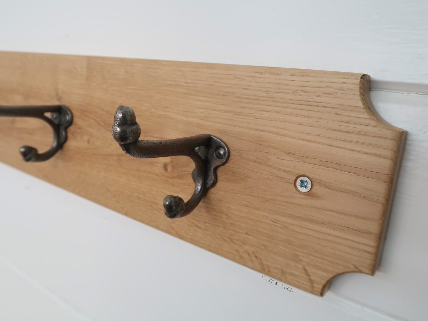 Solid Oak Coat Rack with 4no x Acorn Hooks