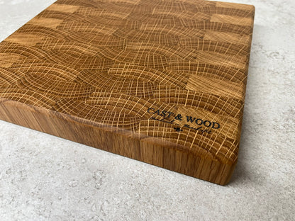 Medium Solid Oak End Grain Chopping Board