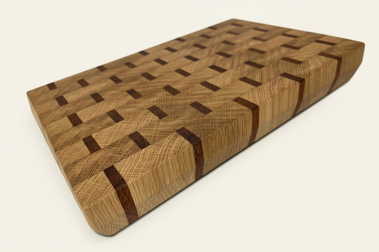 Cast and Wood handmade small cutting board - Oak and Sapele end grain - Gin & Tonic chopping board