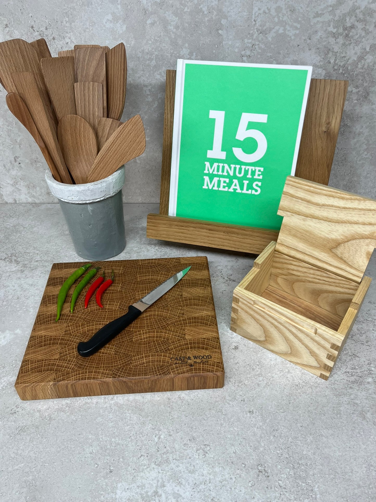 Medium Solid Oak End Grain Chopping Board