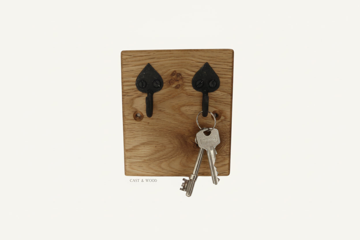 Key Hoocker 2 Hook Key Holder - Handcrafted Solid Oak Home Organiser – Cast & Wood
