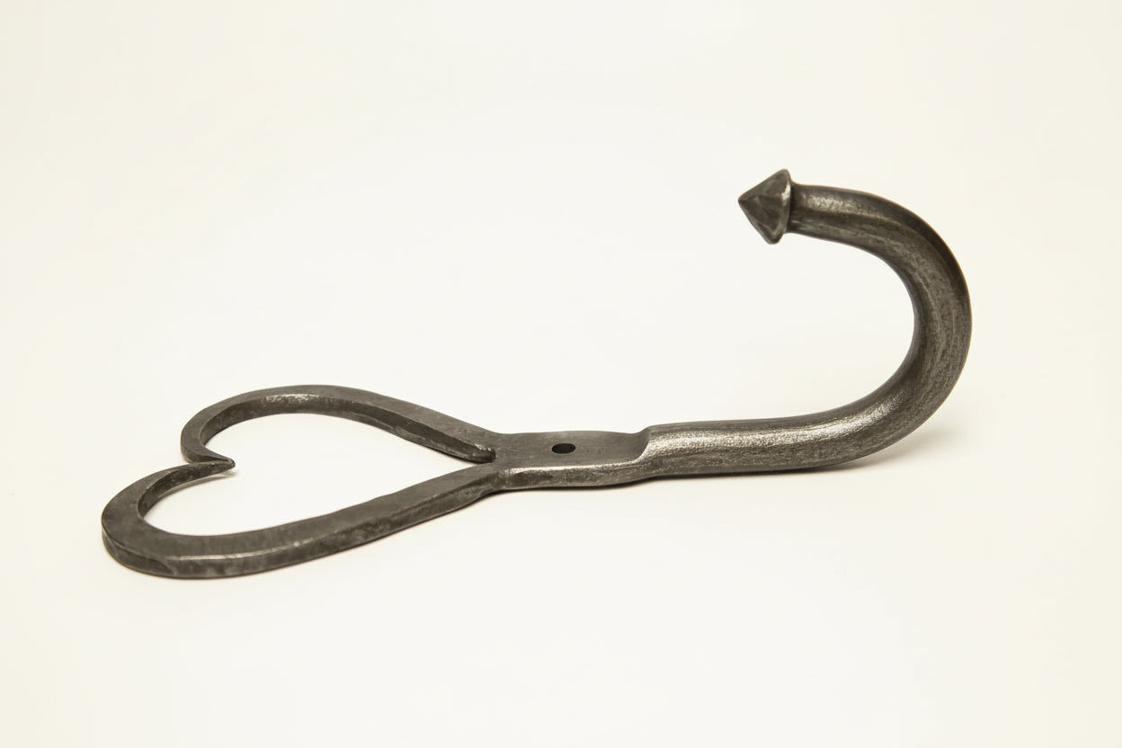 Heart Shaped Coat Hook freeshipping - Cast & Wood